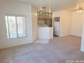 Photo #4: 2565082 Listing 