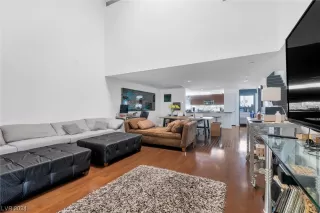 Photo #4: 2565085 Listing 