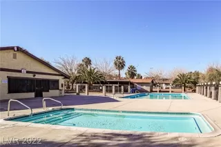 Photo #4: 2565088 Listing 