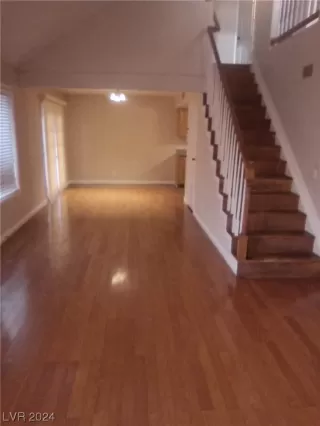 Photo #6: 2565088 Listing 