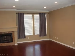 Photo #2: 2565101 Listing 