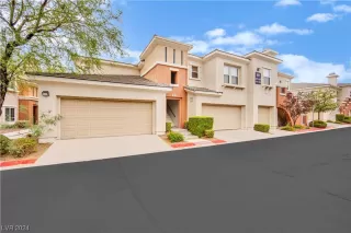 Photo #1: 2565106 Listing