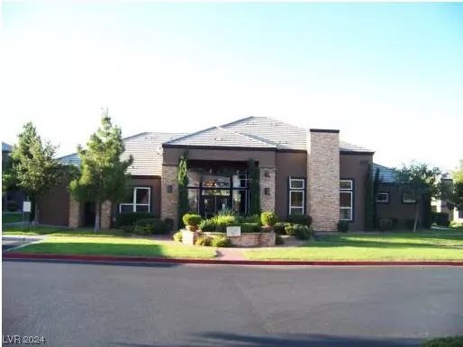 MLS: 2565116 Condo For Sale