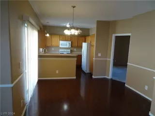 Photo #1: 2565118 Listing 