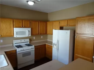 Photo #6: 2565118 Listing 