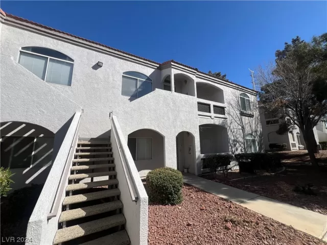 MLS: 2565199 Condo For Sale