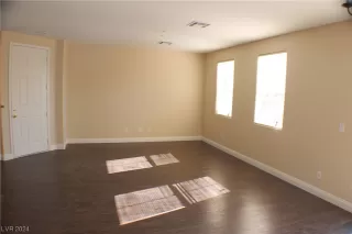 Photo #4: 2565214 Listing 