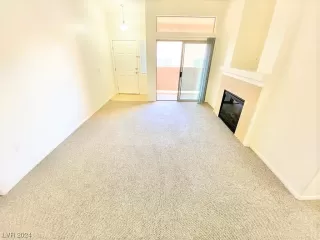 Photo #1: 2565216 Listing