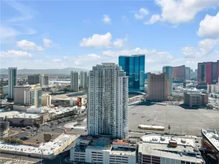 Photo #1: 2565254 Listing 