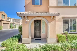 Photo #1: 2565267 Listing 