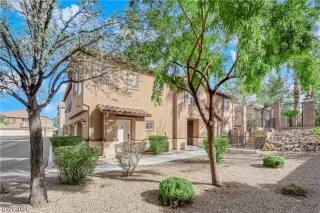 Photo #1: 2565284 Listing 