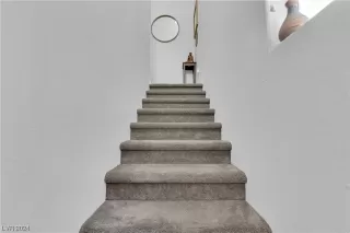 Photo #2: 2565284 Listing 