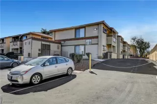 Photo #1: 2565290 Listing 