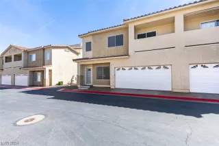 Photo #1: 2565305 Listing