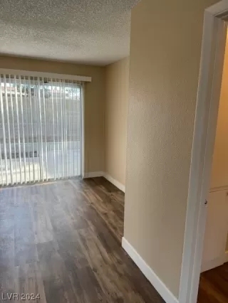 Photo #6: 2565307 Listing 