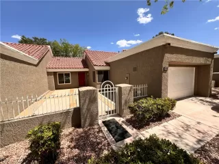 Photo #1: 2565328 Listing