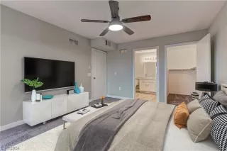 Photo #3: 2565338 Listing