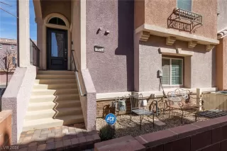 Photo #1: 2565356 Listing 