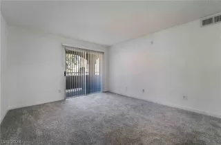 Photo #2: 2565371 Listing 