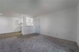 Photo #3: 2565371 Listing 