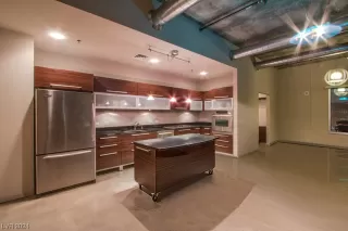 Photo #4: 2565386 Listing 