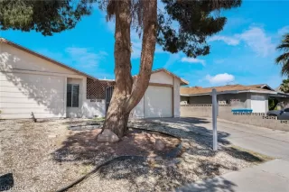 Photo #4: 2565404 Listing 