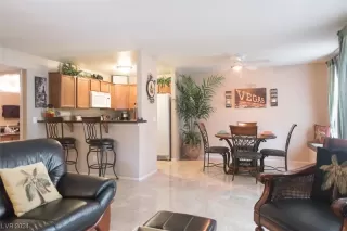 Photo #2: 2565407 Listing