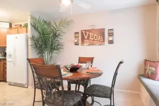 Photo #6: 2565407 Listing