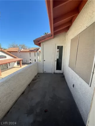 Photo #3: 2565436 Listing