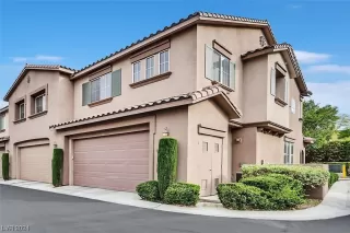 Photo #1: 2565444 Listing