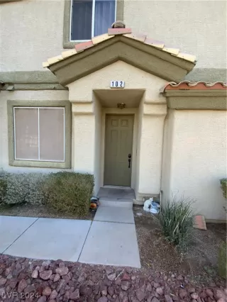 Photo #1: 2565458 Listing 