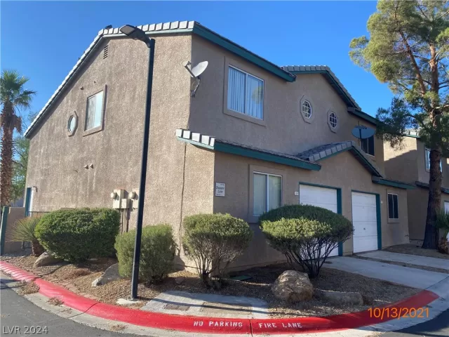 MLS: 2565472 Condo For Sale