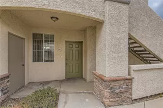 Photo #2: 2565494 Listing