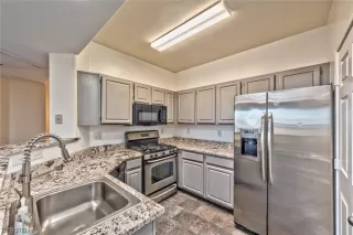 Photo #3: 2565515 Listing 