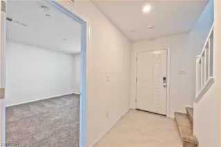 Photo #2: 2565522 Listing 