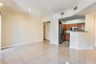 Photo #3: 2565524 Listing 