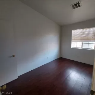 Photo #5: 2565561 Listing 