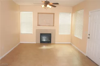 Photo #2: 2565572 Listing