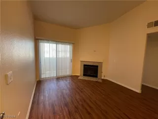 Photo #1: 2565574 Listing 