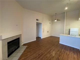 Photo #2: 2565574 Listing 