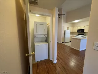 Photo #4: 2565574 Listing 