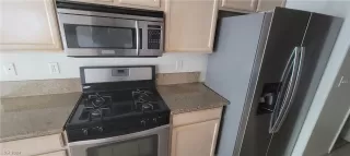 Photo #3: 2565620 Listing 