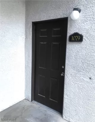 Photo #3: 2565681 Listing 