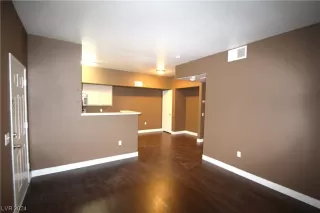 Photo #5: 2565681 Listing 