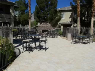 Photo #3: 2565747 Listing 