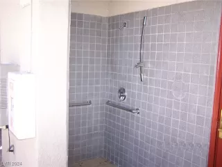 Photo #4: 2565747 Listing 