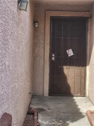 Photo #3: 2565748 Listing 