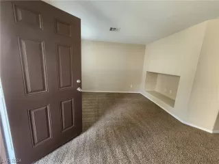 Photo #6: 2565748 Listing 