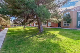 Photo #3: 2565751 Listing 