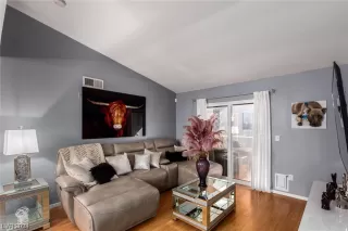 Photo #5: 2565751 Listing 